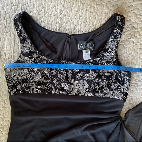 Alex Evenings 2pc Black Gown w/Silver Sparkle & Chiffon Accents Women’s Size10 - Picture 8 of 15